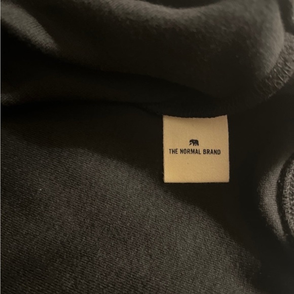 The Normal Brand Mens M black pullover - Picture 9 of 13
